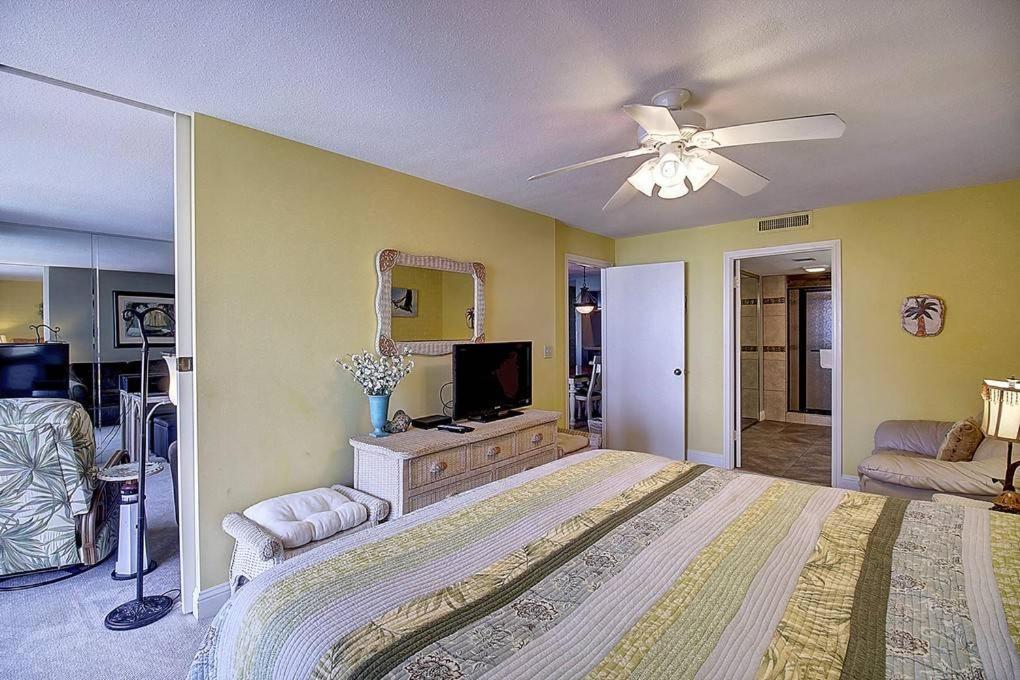 Sunrises And Ocean Views In This 2 Bedroom 2 Bath Port Aransas Eksteriør billede