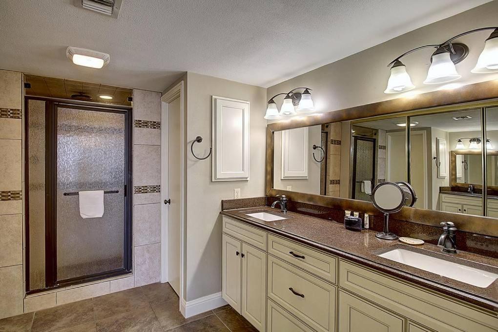 Sunrises And Ocean Views In This 2 Bedroom 2 Bath Port Aransas Eksteriør billede