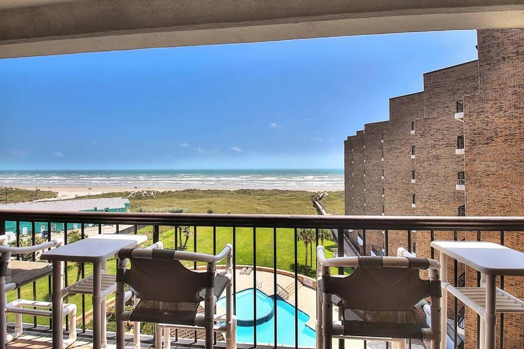 Sunrises And Ocean Views In This 2 Bedroom 2 Bath Port Aransas Eksteriør billede